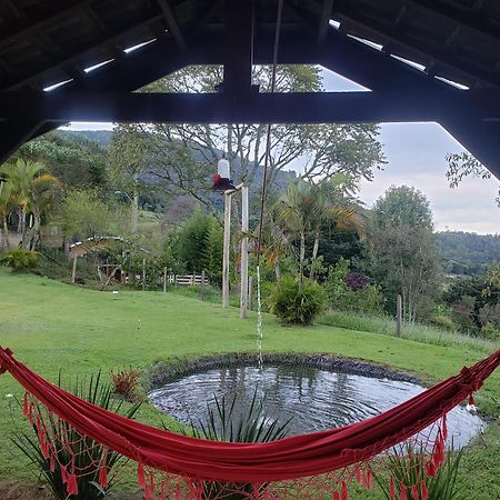 Chale Amanhecer Hotel Santo Antonio do Pinhal Bagian luar foto