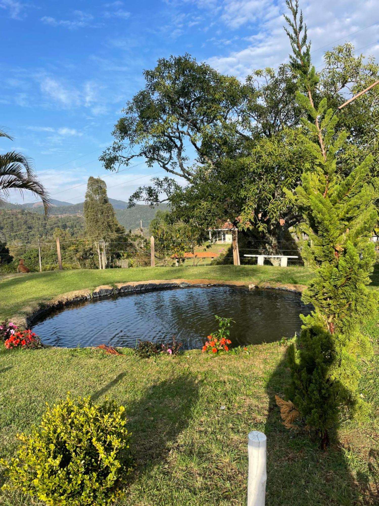 Chale Amanhecer Hotel Santo Antonio do Pinhal Bagian luar foto