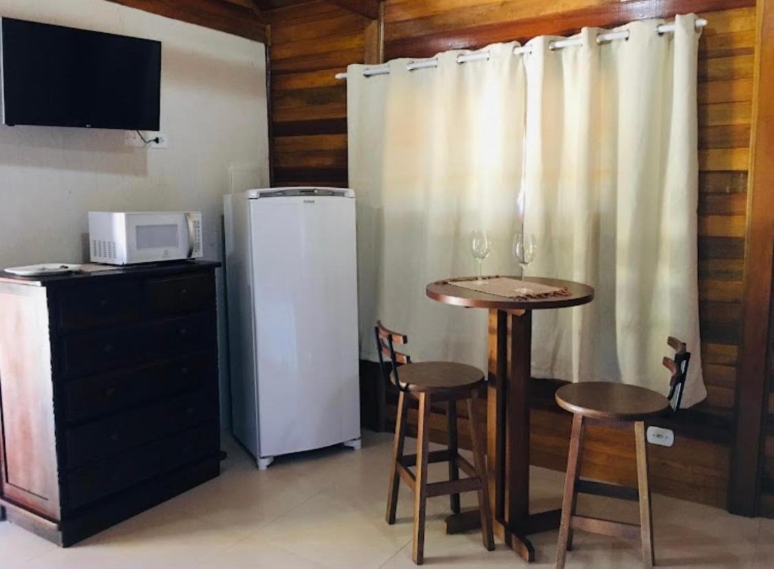 Chale Amanhecer Hotel Santo Antonio do Pinhal Bagian luar foto