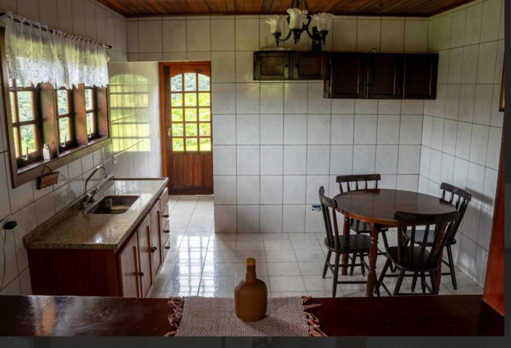 Chale Amanhecer Hotel Santo Antonio do Pinhal Bagian luar foto