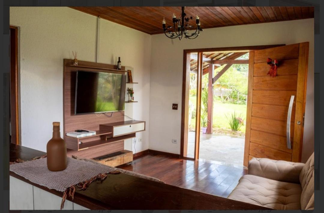 Chale Amanhecer Hotel Santo Antonio do Pinhal Bagian luar foto